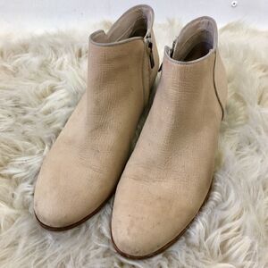 Sam Edelman “Petty” Ivory Suede Booties. 10